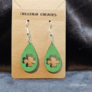 💥4 for $25💥 St Patrick's Day Earrings